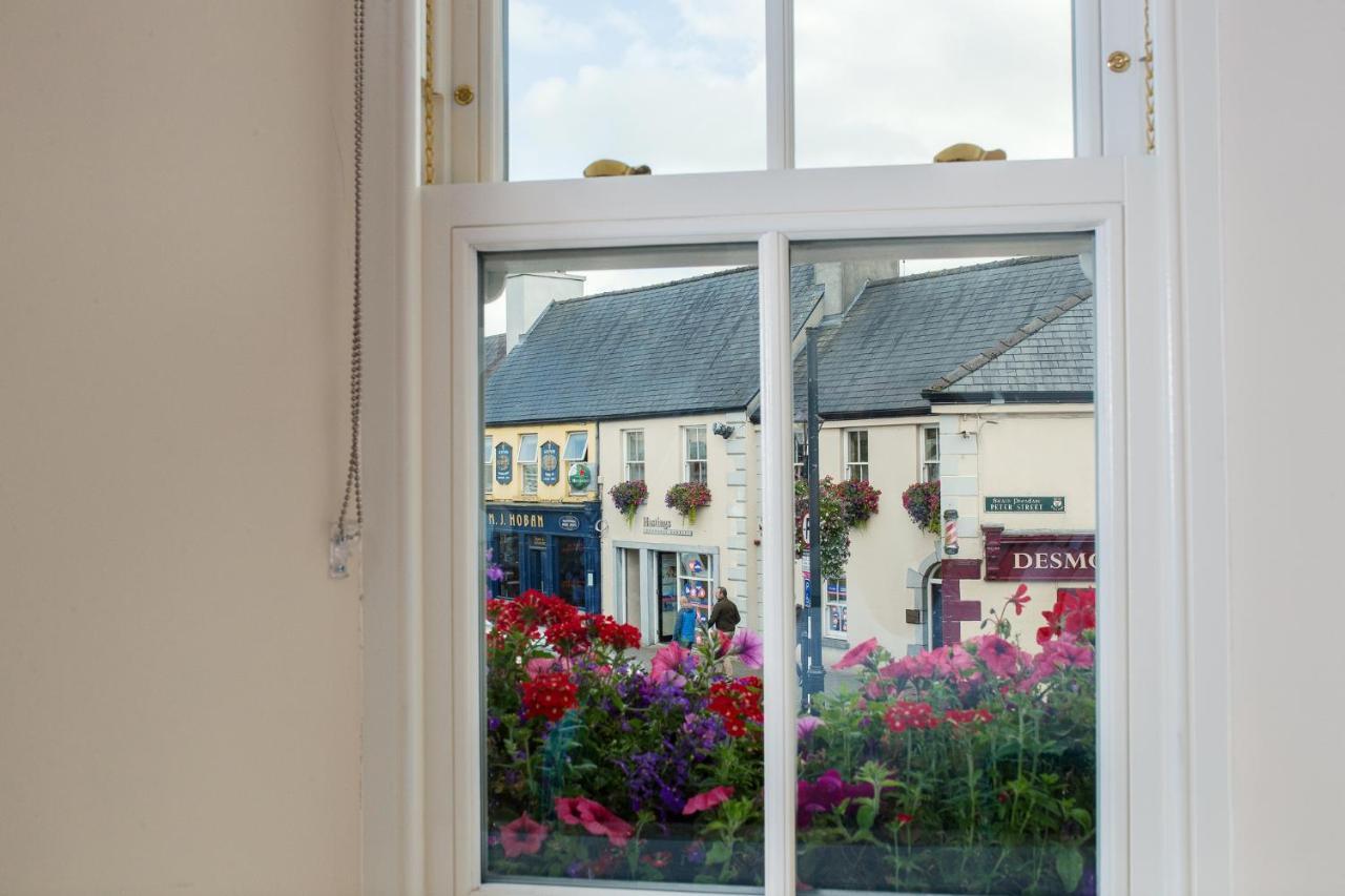 The Wyatt Hotel Westport Exteriér fotografie